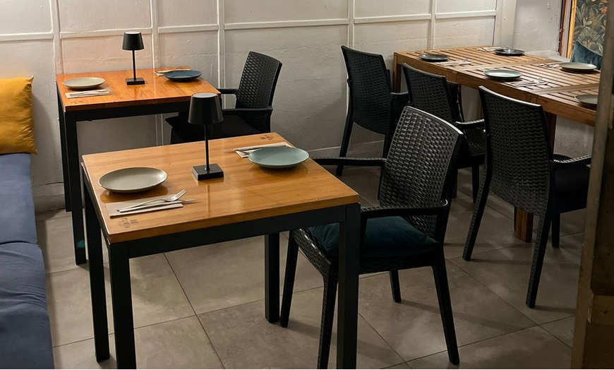 Image 13: Mallalo X y Premium para 2 o 4, con entrantes, bebida y postres