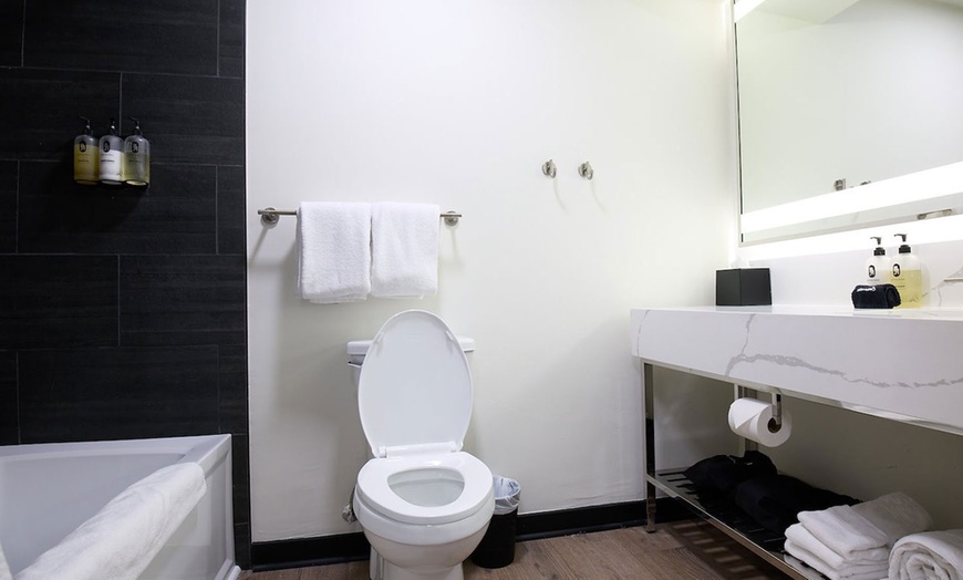 Image 13: Modern Mountain Basecamp in Big Sky Near the Slopes and Village