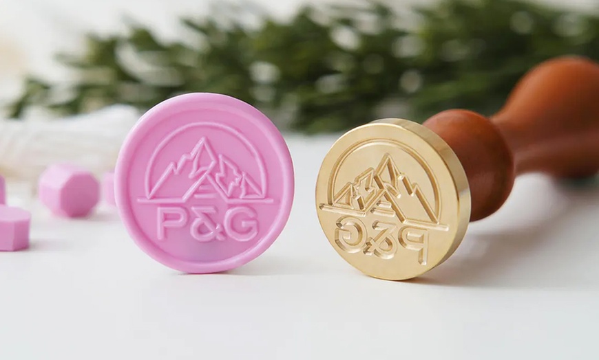 Image 10: 1-2 personalisierbare Stempel mit eigenem Text in Design nach Wahl