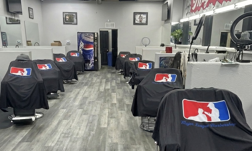 Image 3: Men's Haircut, Hot Towel Shave, Beard and/or Eyebrow Shape 