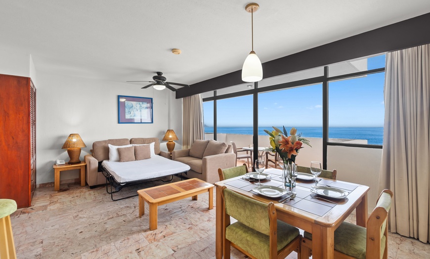 Image 2: 4-Star Retreat with Snorkeling on a Private Beach