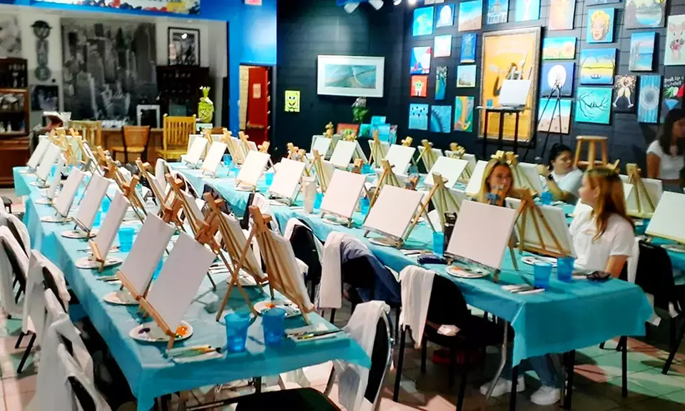 Holiday Wine Glass Painting Class – Create Custom Gifts!