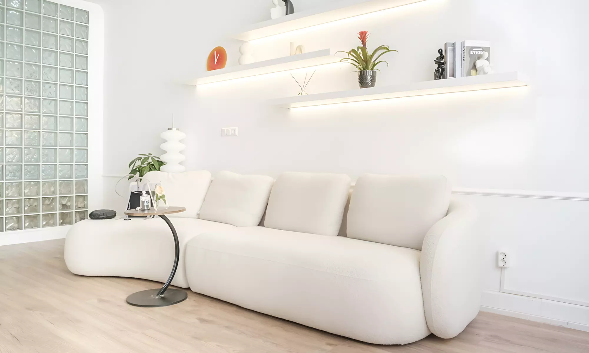 Fris, stralend en verzorgd: facial met nek- en schoudermassage