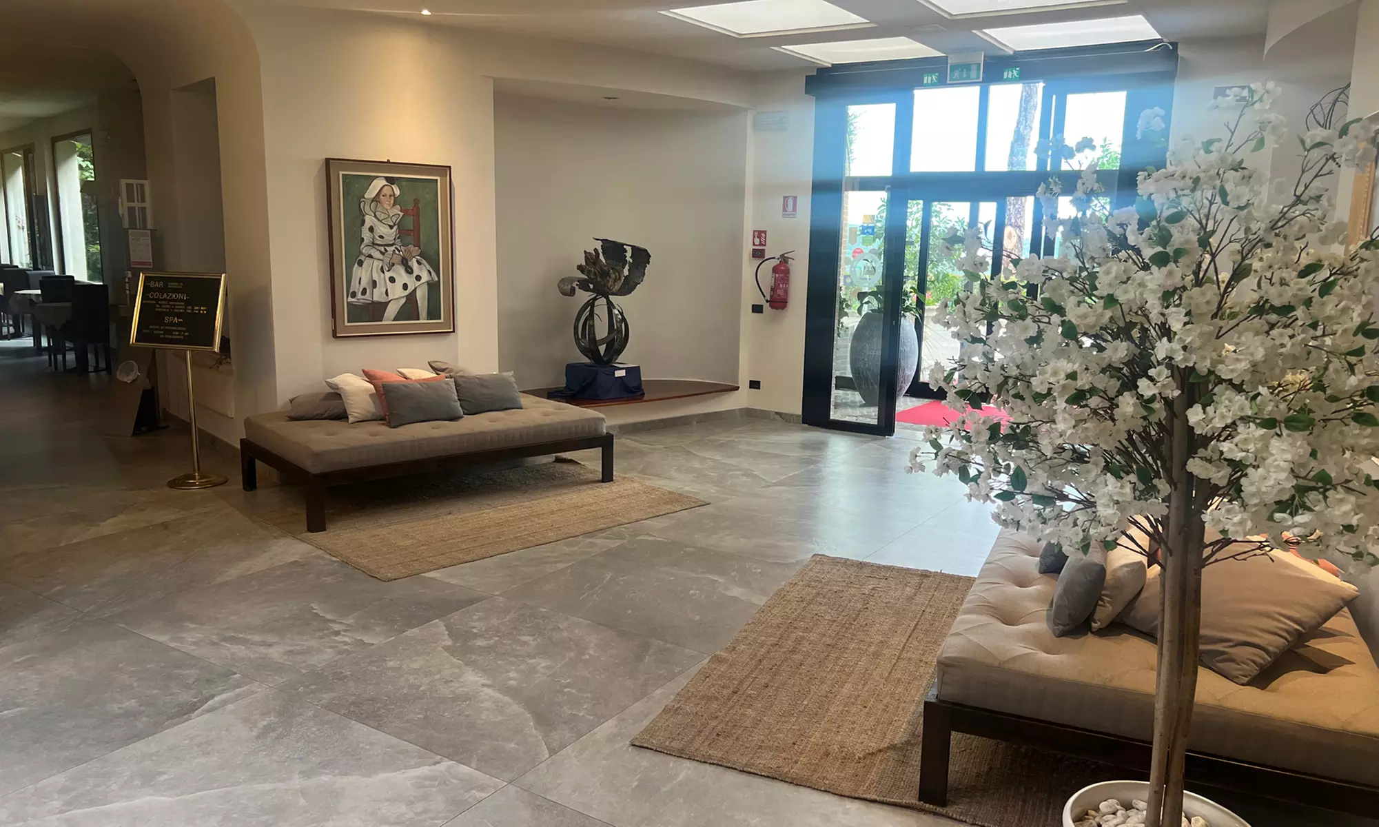 Urbino 4*: camera Comfort o Deluxe con mezza pensione e Spa