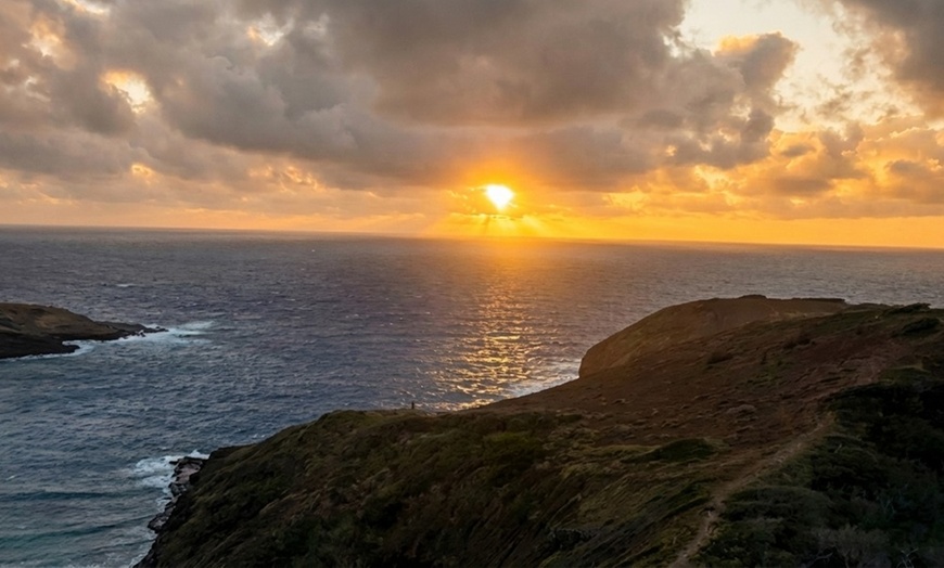 Image 8: Guided Hike to Summit – Oahu