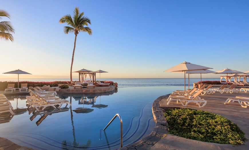 Image 10: Member Pricing: 5-Star Resort | All-Inclusive Dining & Spa Retreat