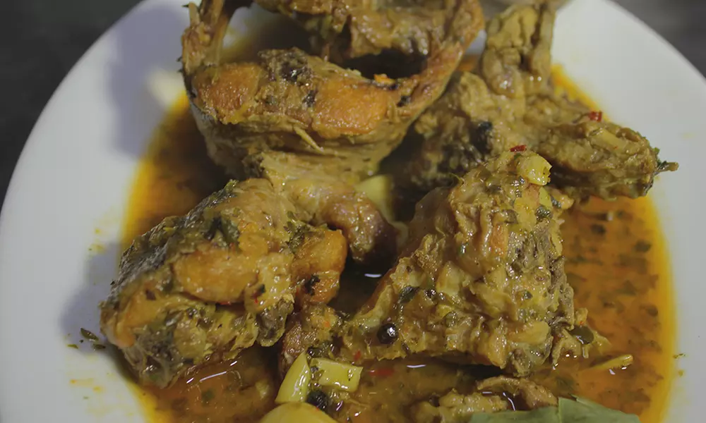 Menú canario para 2 o 4 personas con entrantes, postre y bebida