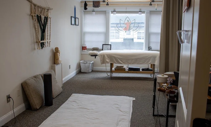 Image 3: Enjoy 60, 90, or 180-min Deep Tissue Massage Sessions