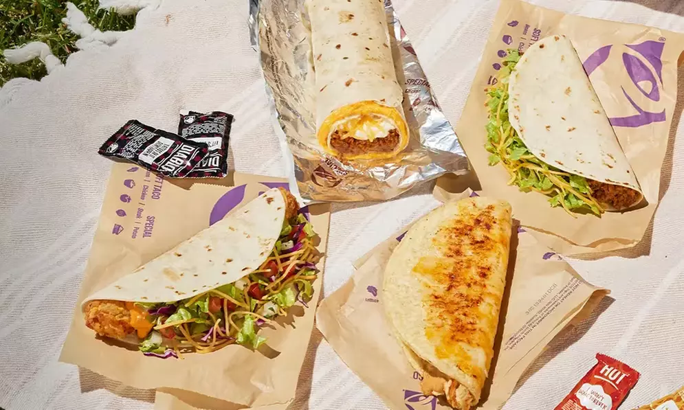 Taco/Burrito, Burger Combo and Diner Classics from  Free Fast Food