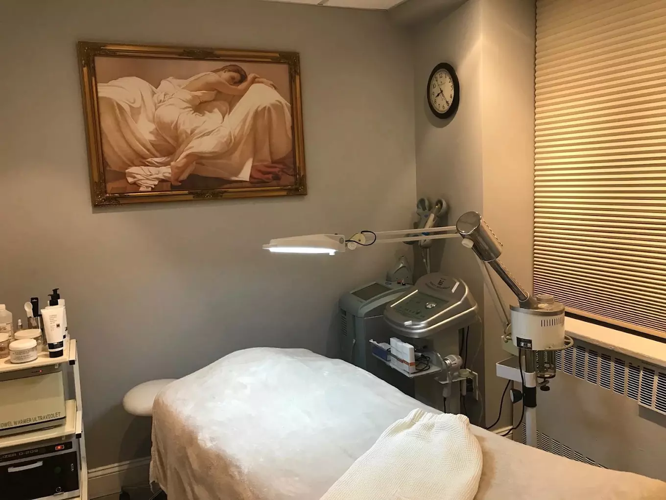 Laser Hair Removal Using Candela GentleMax Pro at Ease Medspa

