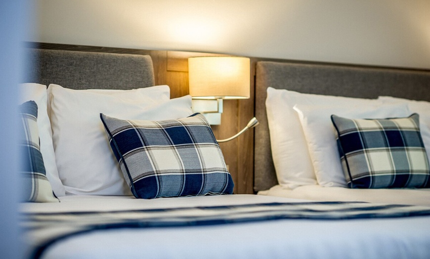 Image 4: 4* Derry: Double Room Stay with Breakfast and a Glass of Prosecco