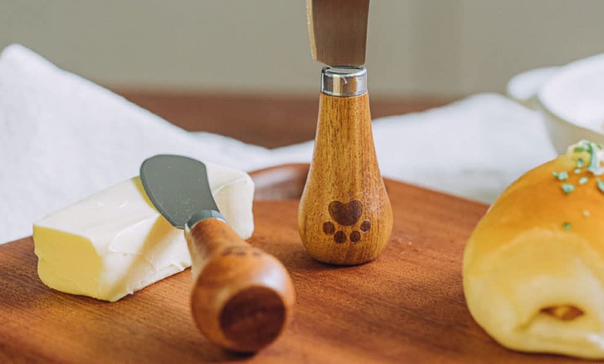 Image 8: Two or Four Standing Butter Knives