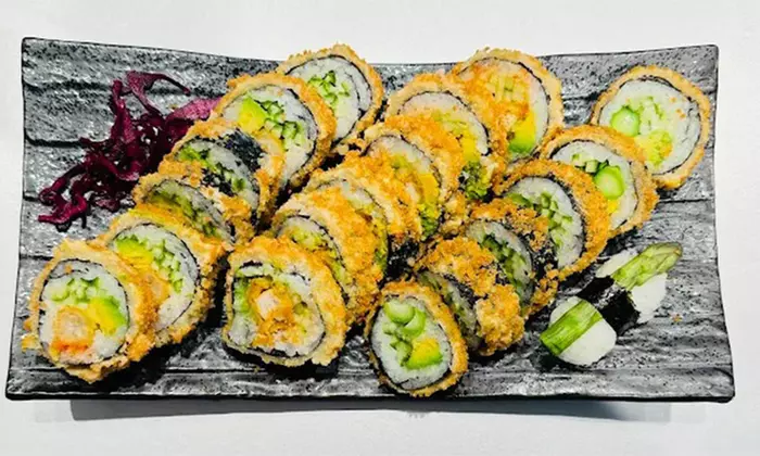 Sushi-Platte für 2 oder 4 Personen - Exklusive Sushi-Auswahl