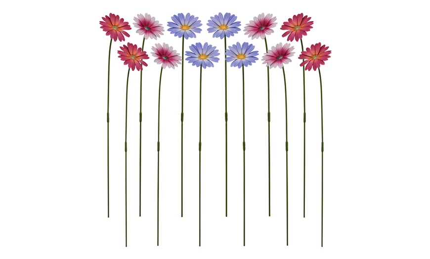 Image 5: 6 or 12 Pack of Metal Flower Stakes - Pansy / Sunflower / Daisy
