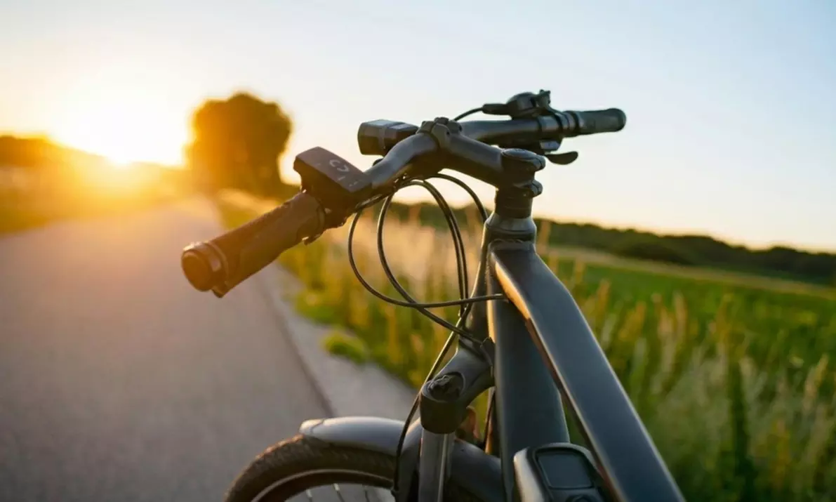 Ruta e-bike por Cabo de Palos y La Manga con fotos, brindis y snack