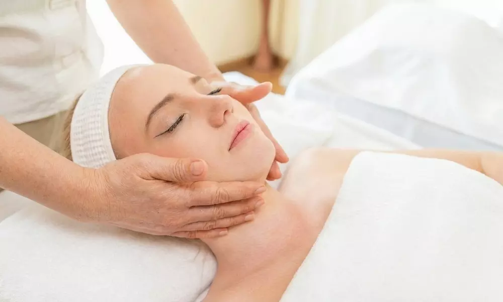 Refresh Your Skin w/  a 60-minute Hydrafacial session With Led Therapy