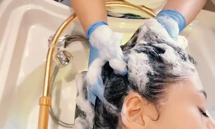 Time Pause or Head Charging/Full of Energy- Silky Luxury Scalp Session