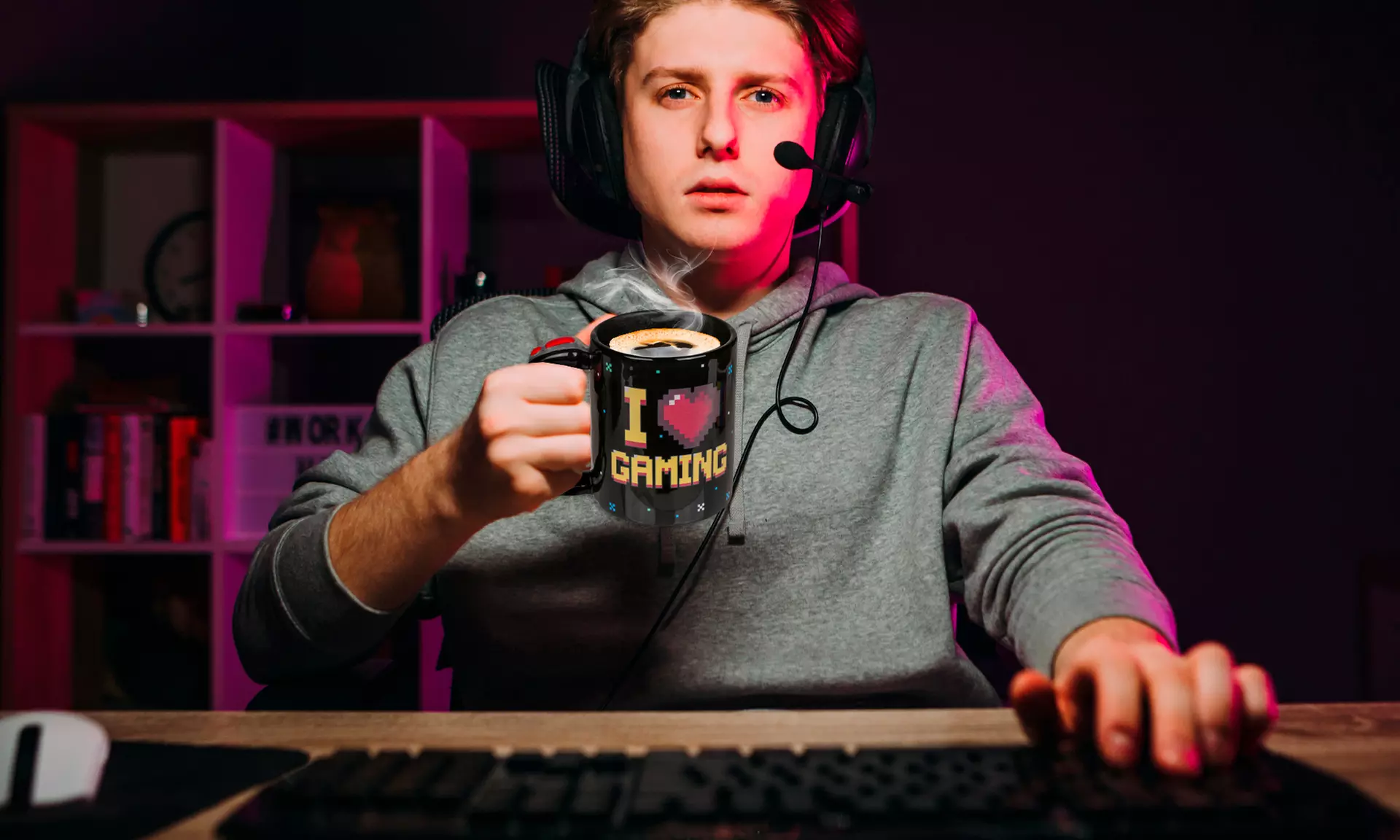 Taza mágica para gamers cambia con el calor - Primary Image