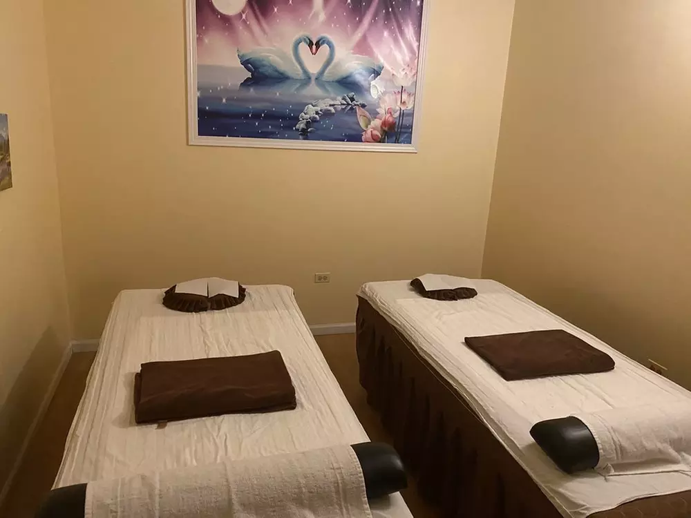 Couples Swedish or Deep Tissue Massage + Hot Stone – 23% Off
