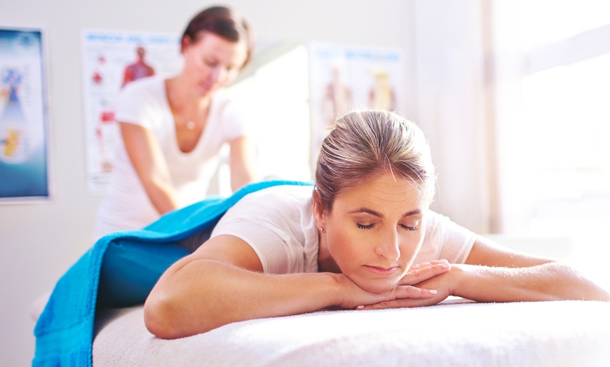 Image 16: Ciechocinek: pokój standard lub deluxe ze śniadaniami