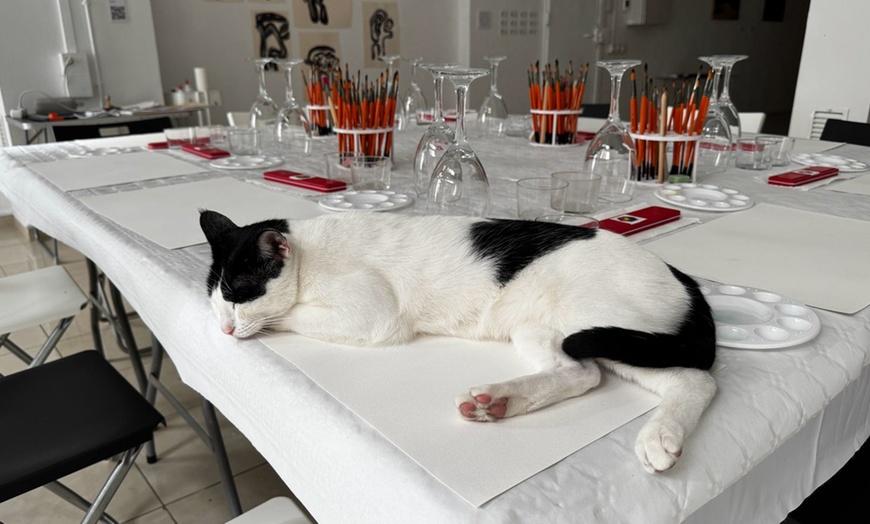 Image 6: Taller de acuarelas con vino ilimitado y material para 1 a 4 personas