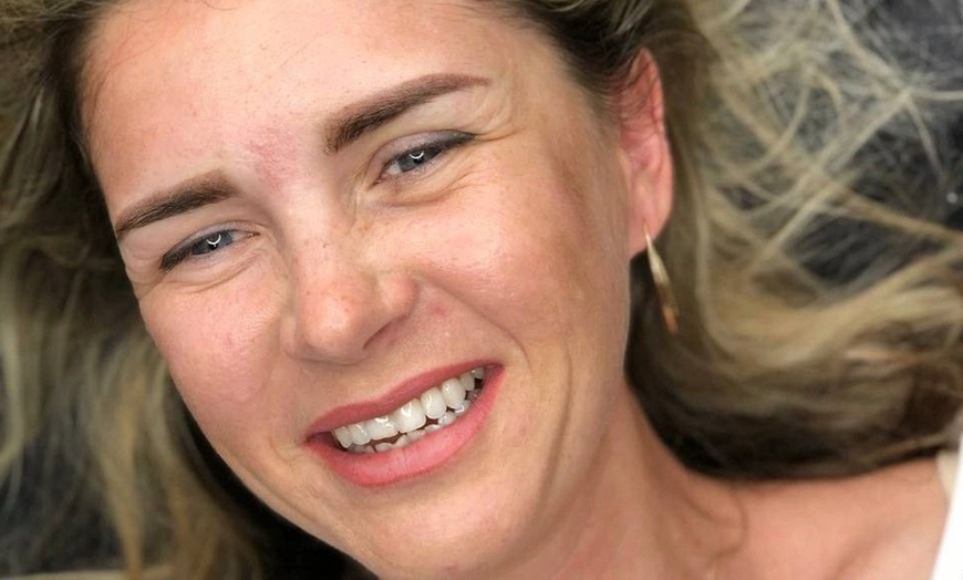 Image 9: Tijd besparen? Kies voor langdurige permanente make-up naar keuze