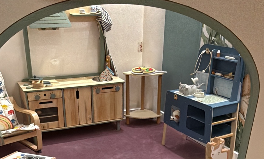 Image 4: 2, 5 Std. Eintritt in Kindercafé für 1-2 Erwachsene & 1-2 Babys/Kinder