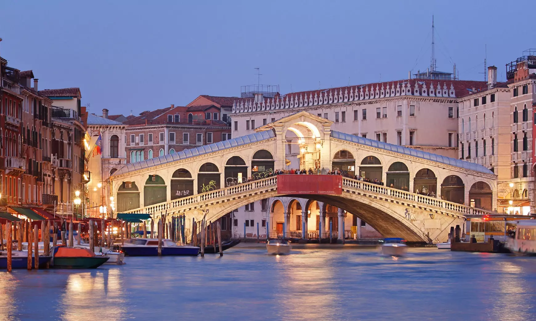 ✈ 4 or 6 Nights Venice & Lake Garda Holiday with Hotel & Flights