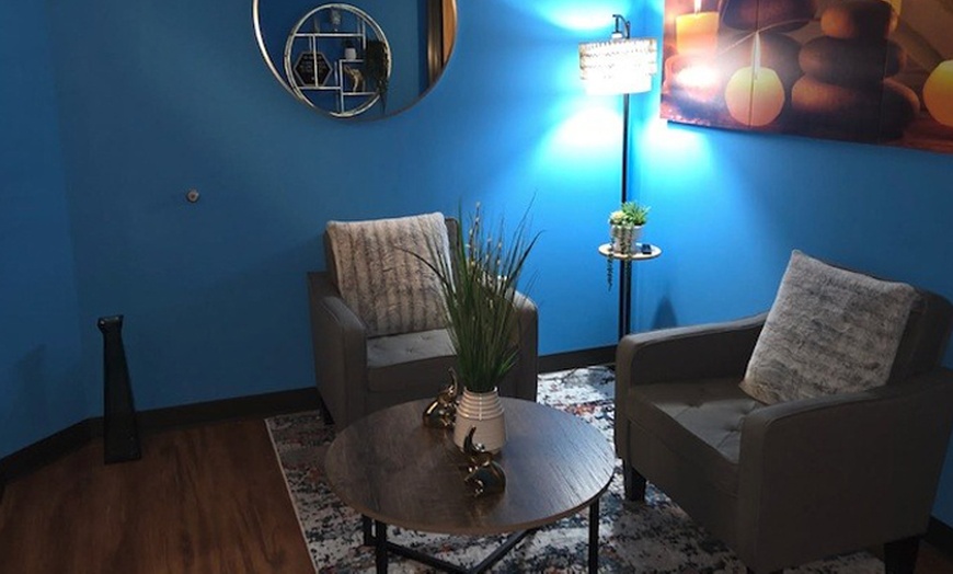 Image 3: Relax and Reconnect Together with 60 or 90-Minute Couples Massage