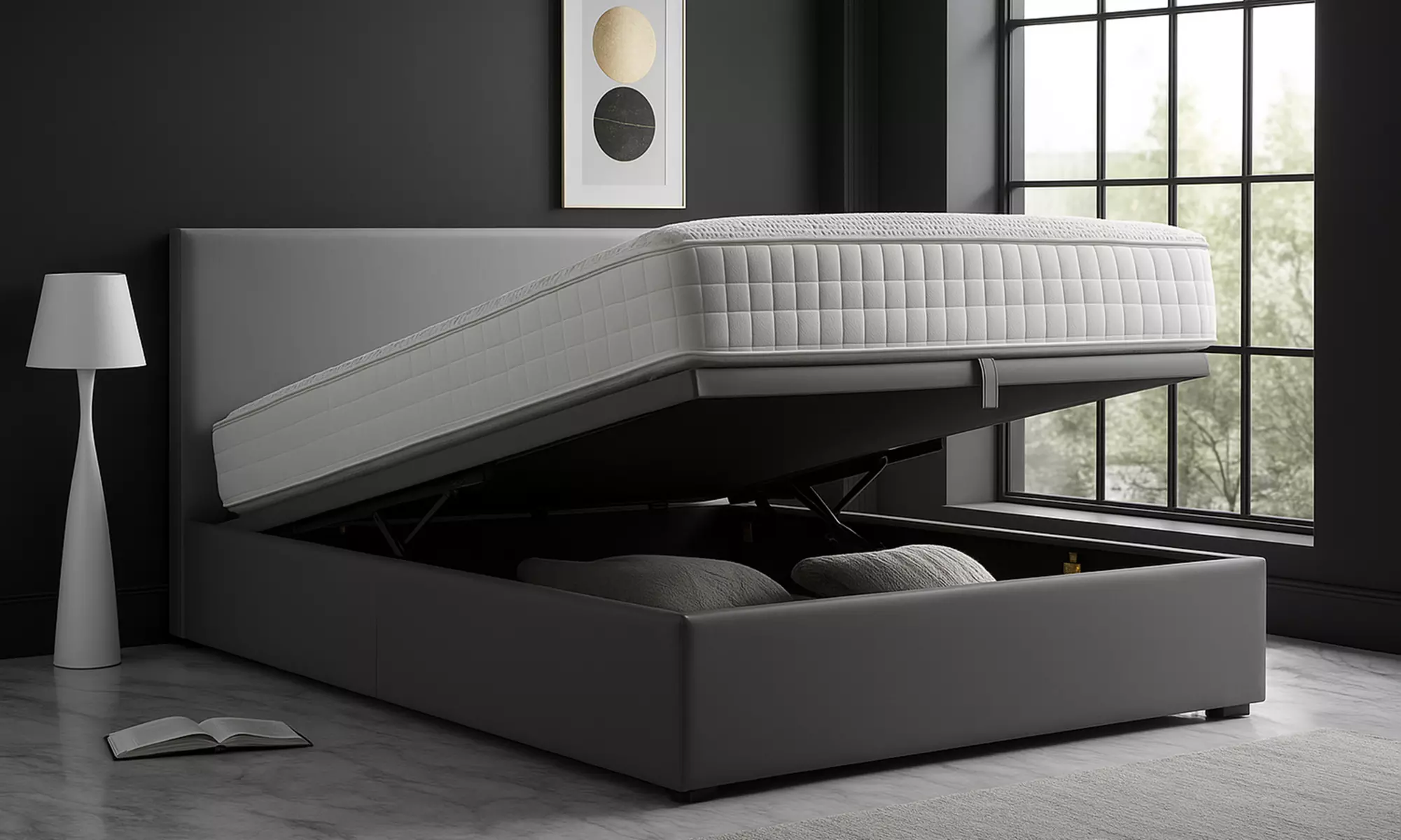 Bettkasten Colisée aus Kunstleder, Matratze „Empereur” opt. erhältlich