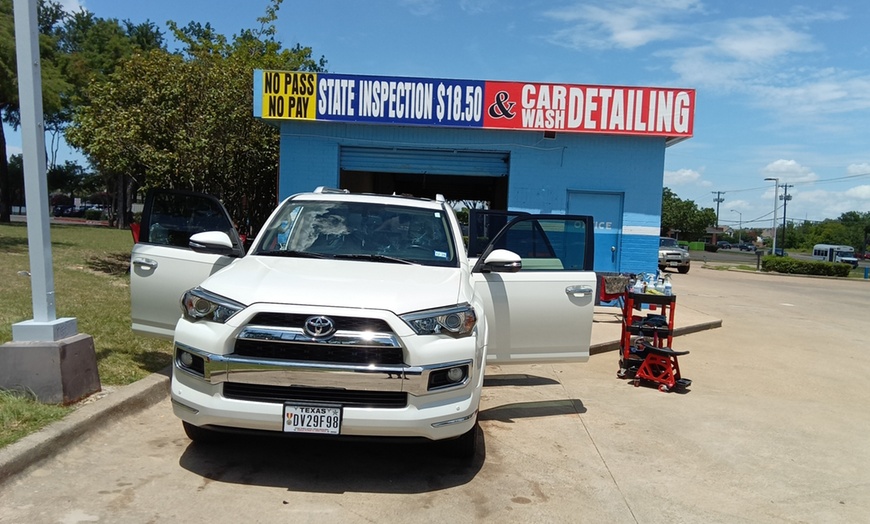 Image 9: 2-3 Hr Deep Clean, Shampoo & Restore Car Interior Detail