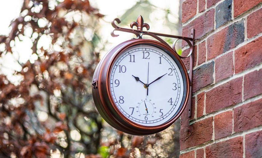 Image 15: Decorative Garden Clocks and Thermometers