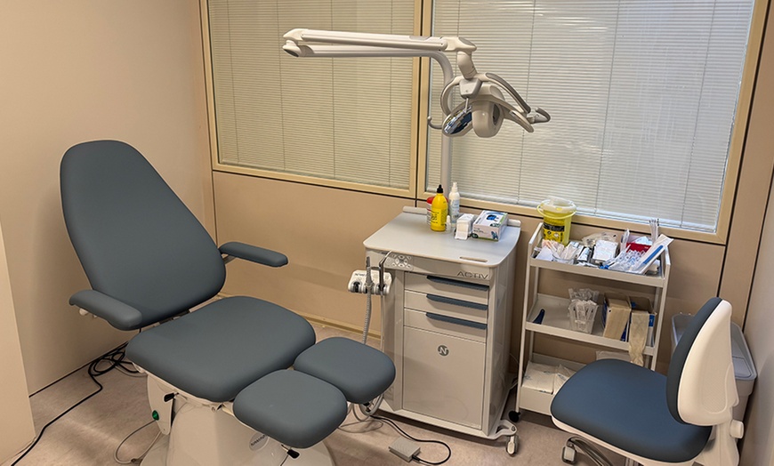 Image 2: Hasta 63% de dto. en Masaje - Otras especialidades en Centre Mèdic Europa