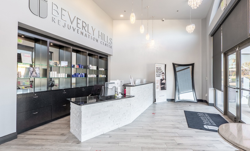 Image 4: PRP Hair Restoration at Beverly Hills Rejuvenation Center Prosper