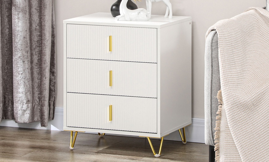 Image 5: HOMCOM Three Drawer Chest of Drawers
