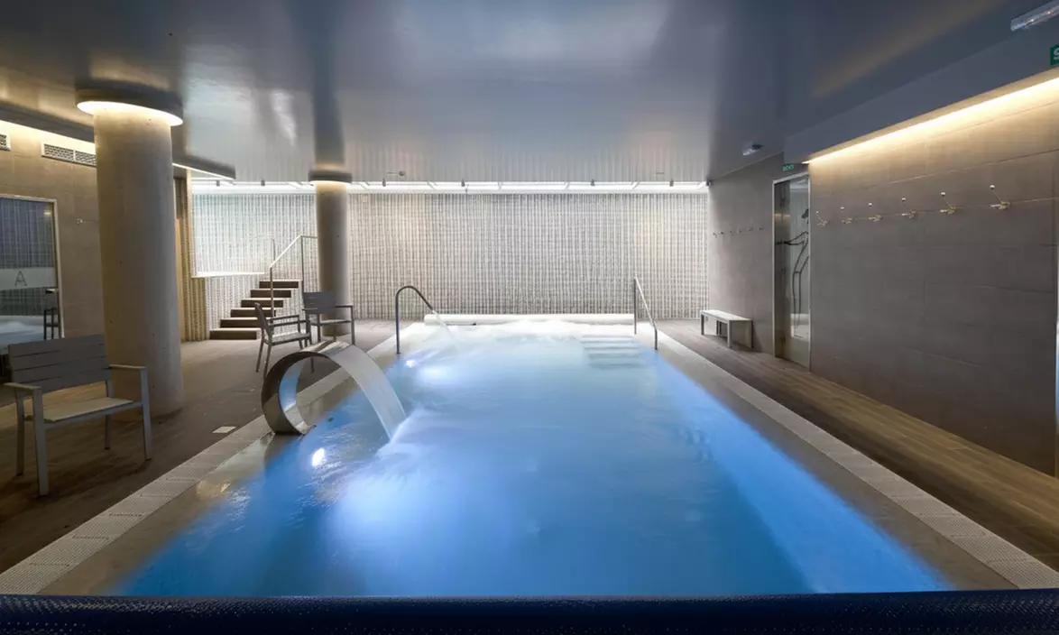 Circuito de spa de 75 minutos para 2 personas en alojamiento de 4*