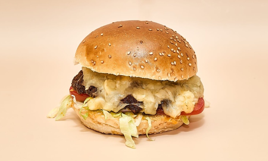 Image 2: Burger inkl. Pommes für 1 - 4 Personen