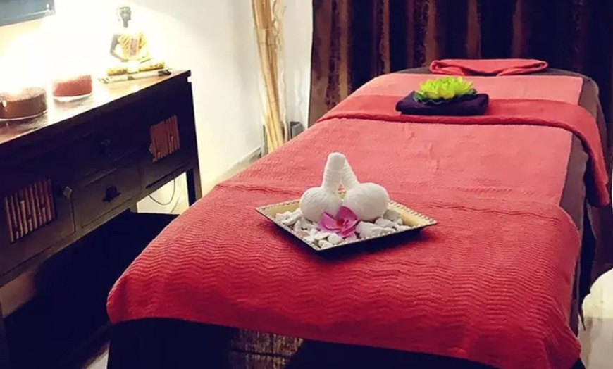 Image 3: Masaje de 30 o 50 minutos a elegir para 1 persona 