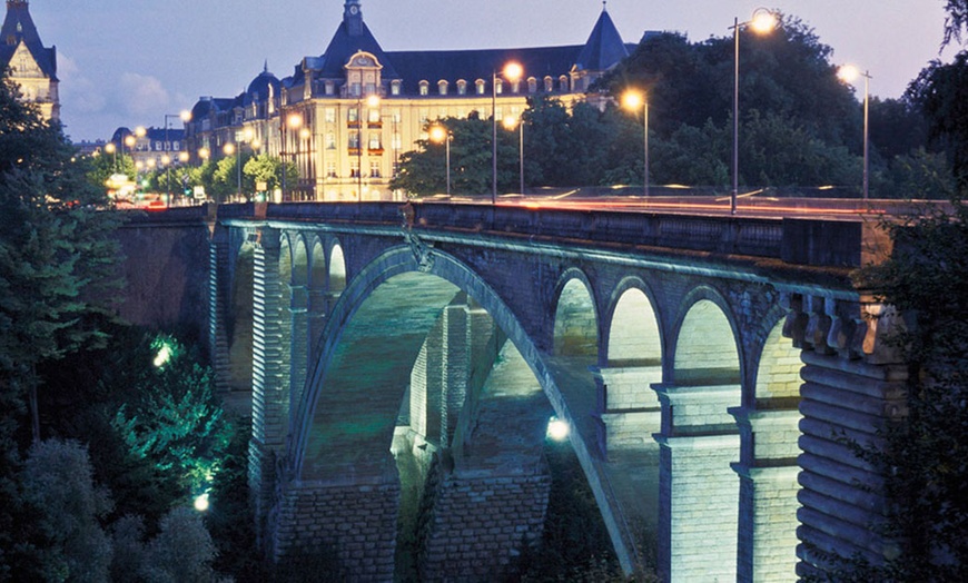 Image 4: Luxembourg: Doppel- oder Zweibett-Zimmer mit Frühstück