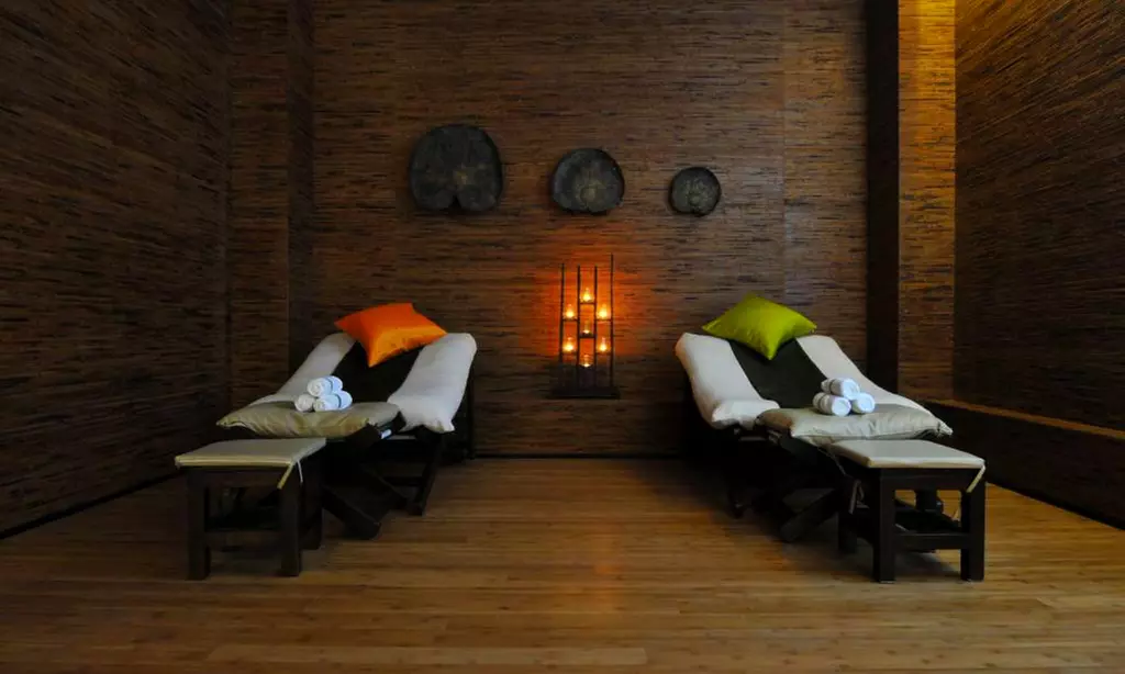 Montecatini 4*: soggiorno con colazione, cena, piscina o percorso Spa