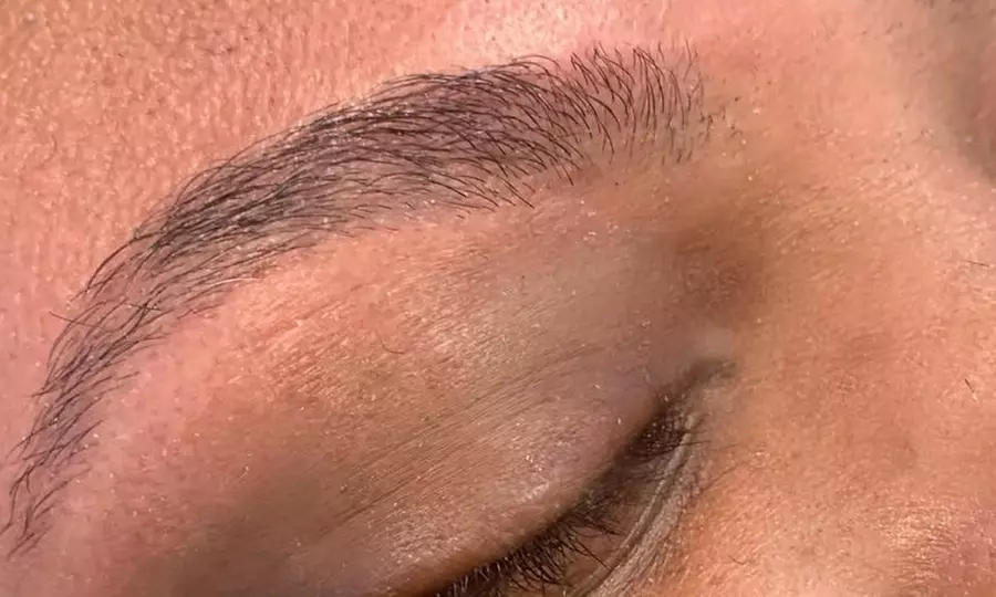 Achieve Flawless Brows with Eyebrow Threading and Tinting