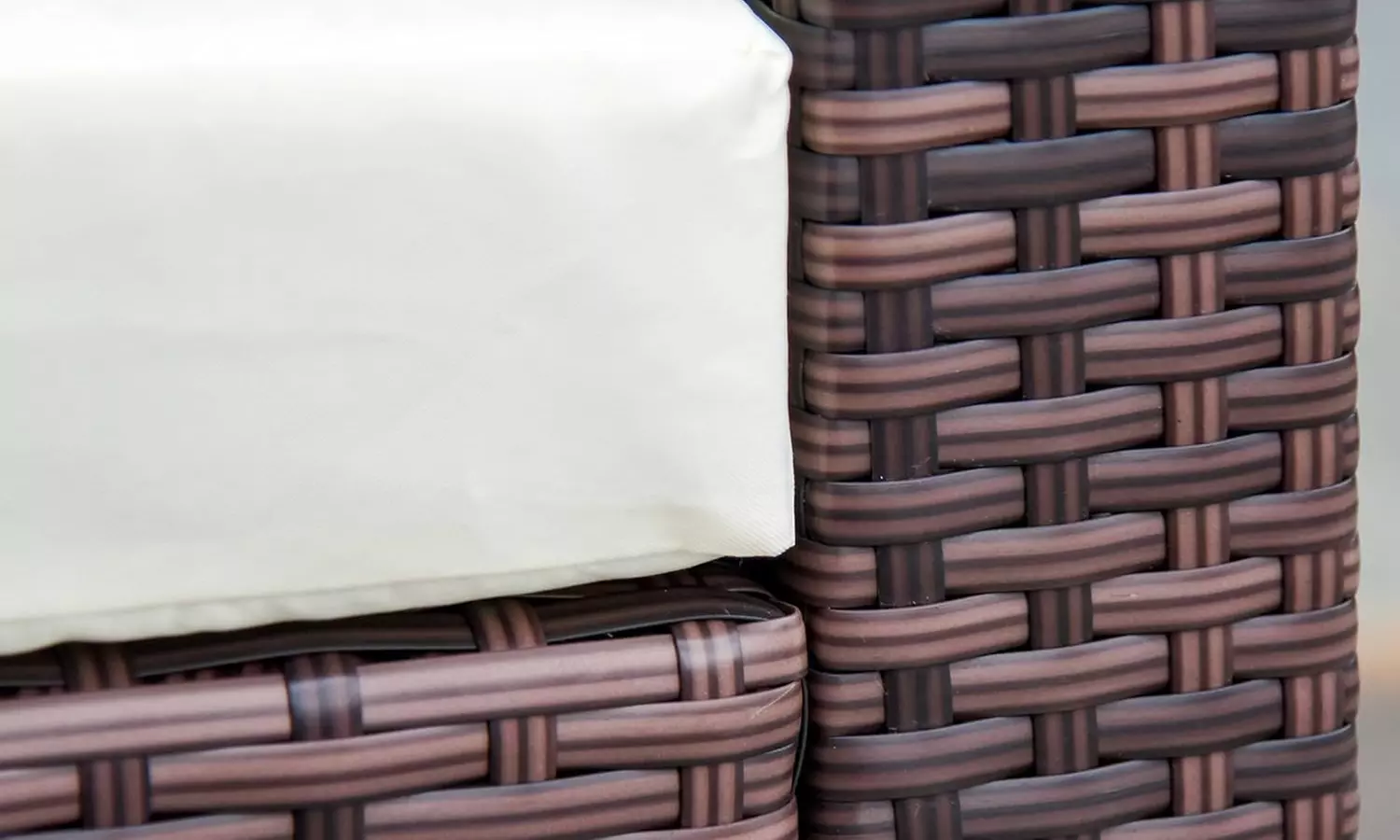 Outsunny Rattan-Effect Sofa Set, with a Coffee Table