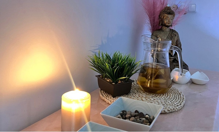 Image 10: Ritual de head spa japonés de 45, 60 o 90 minutos con chocolate y té