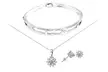 Parure de bijoux "Cassi" avec collier, bracelet et boucles d'oreilles, ornée de cristaux Swarovski® - Image 2