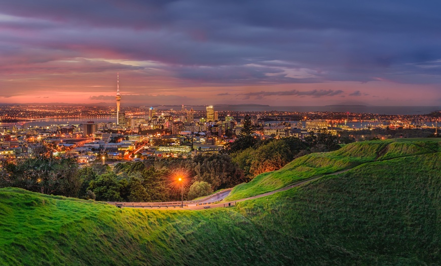 Image 5: ✈ New Zealand: 4 Nights with Flights, Choice of Hotel Stay, & Car Hire