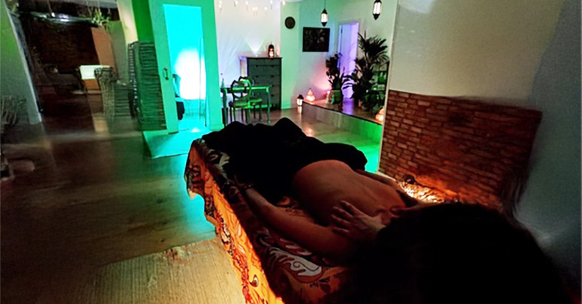 Ritual exfoliante corporal con masaje de 30 minutos en Barcelona