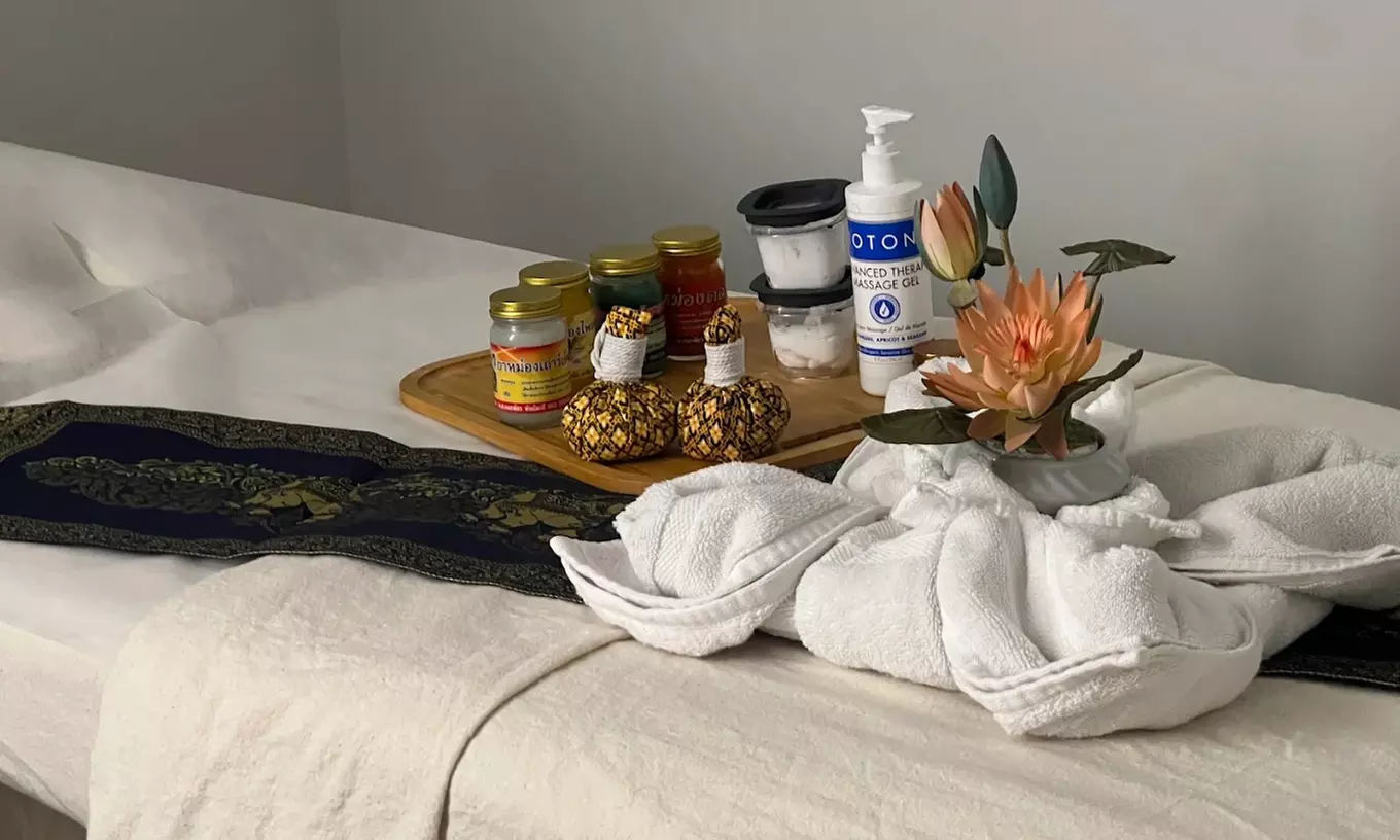 Unwind with 60, 90, or 120-Min Tailored Swedish or Deep Tissue Massage 