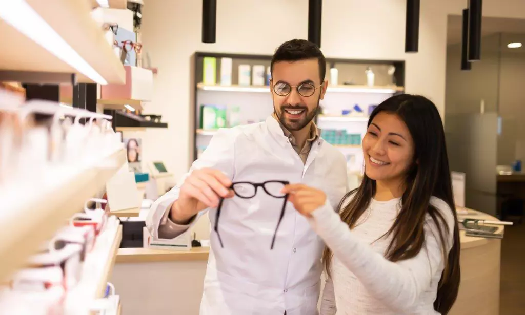 Examen ocular en Armand Òptics