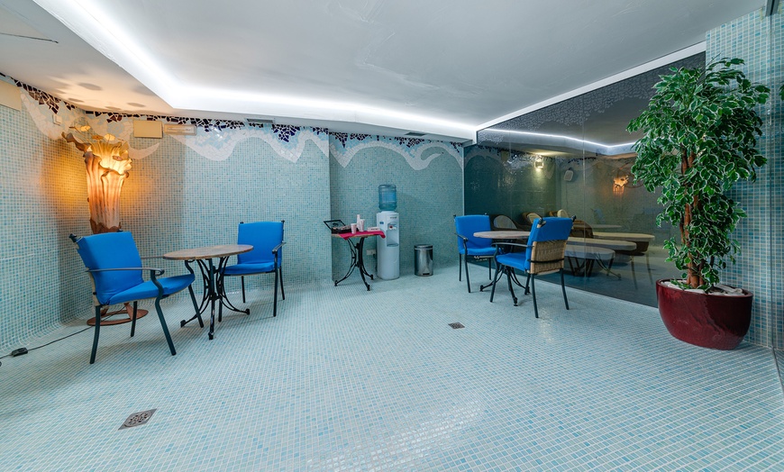 Image 15: Spa de 90 minutos para 2 o spa con desayuno buffet para 2