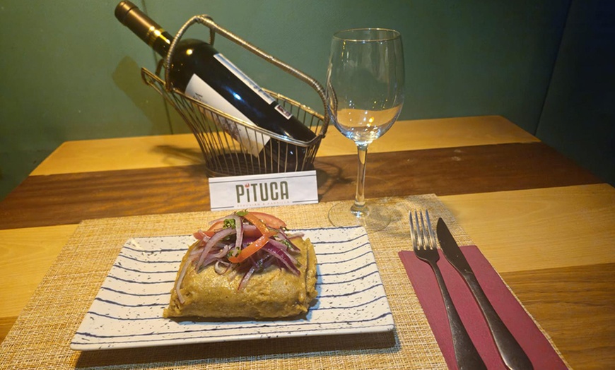 Image 3: Sabores del Perú: menú peruano sencillo o completo para 2 o 4 personas